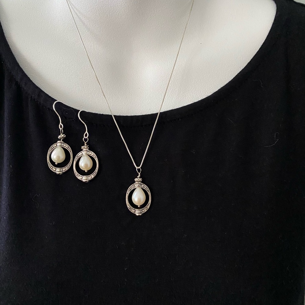 Elegant Silver and Pearl Necklace & Earring Jewelry Set Downton Abbey Inspired